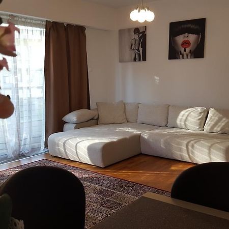 Apartament Bellevue Brasov Apartment Екстериор снимка